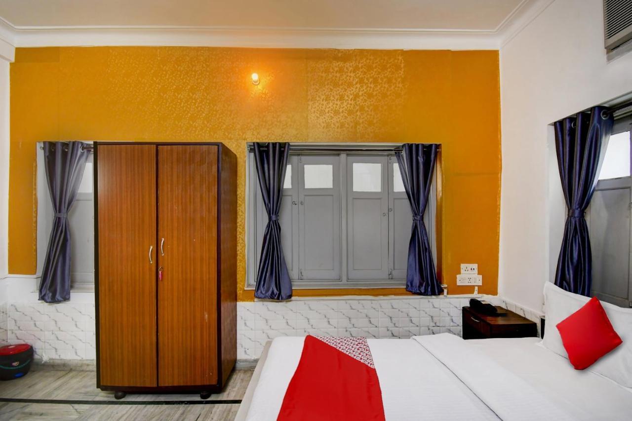 Super Oyo Hotel O Fantasy Stay Vibe Колката Екстер'єр фото