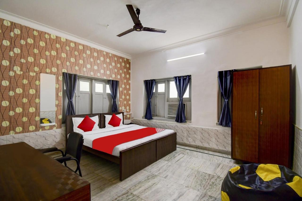 Super Oyo Hotel O Fantasy Stay Vibe Колката Екстер'єр фото