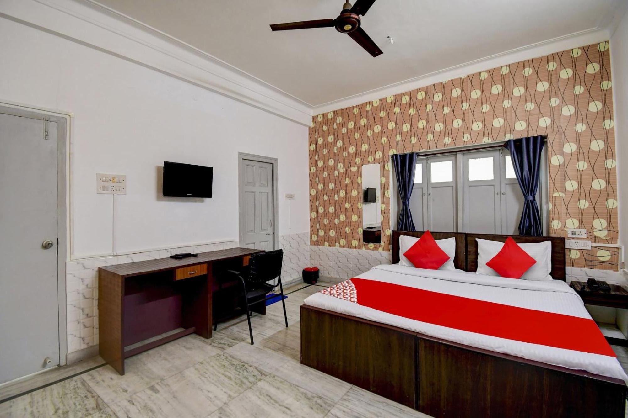 Super Oyo Hotel O Fantasy Stay Vibe Колката Екстер'єр фото